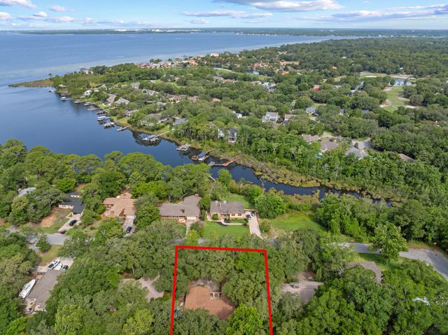 213 Olde Post Road, Niceville, FL 32578