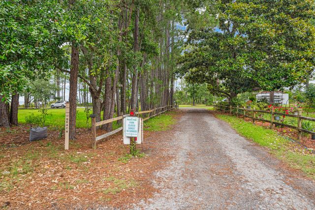 213 Olde Post Road, Niceville, FL 32578