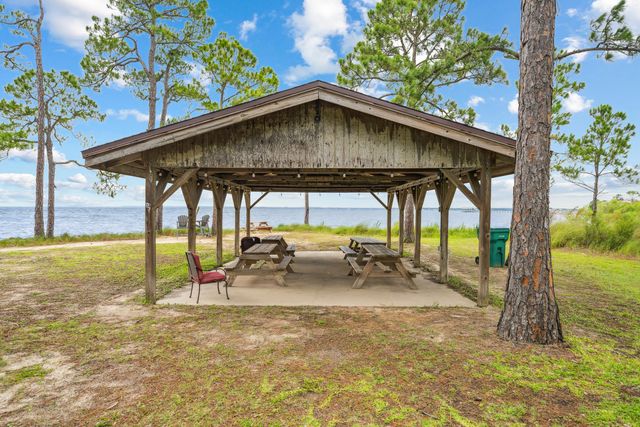 213 Olde Post Road, Niceville, FL 32578