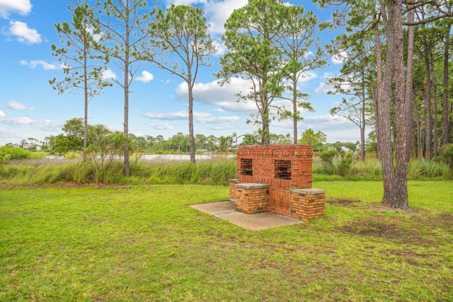 213 Olde Post Road, Niceville, FL 32578