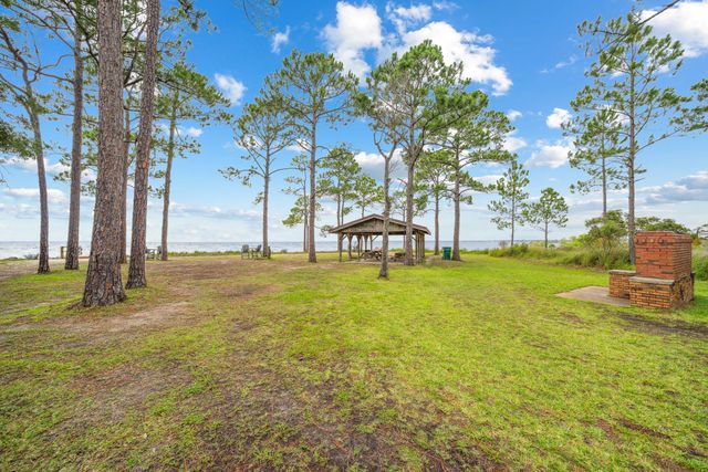 213 Olde Post Road, Niceville, FL 32578