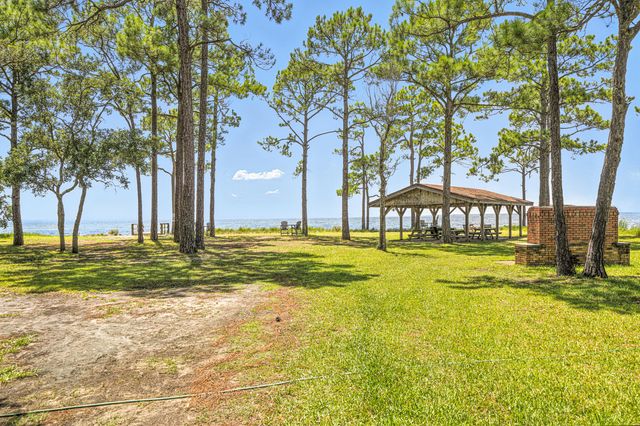 213 Olde Post Road, Niceville, FL 32578