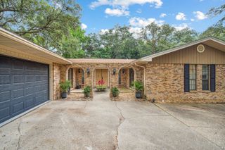 213 Olde Post Road, Niceville, FL 32578