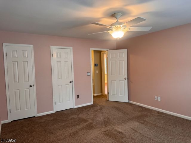 86 Franklin Ct, Raritan Twp., NJ 08822