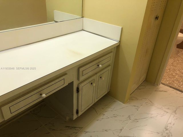 555 NE 123rd St 212-B, North Miami, FL 33161