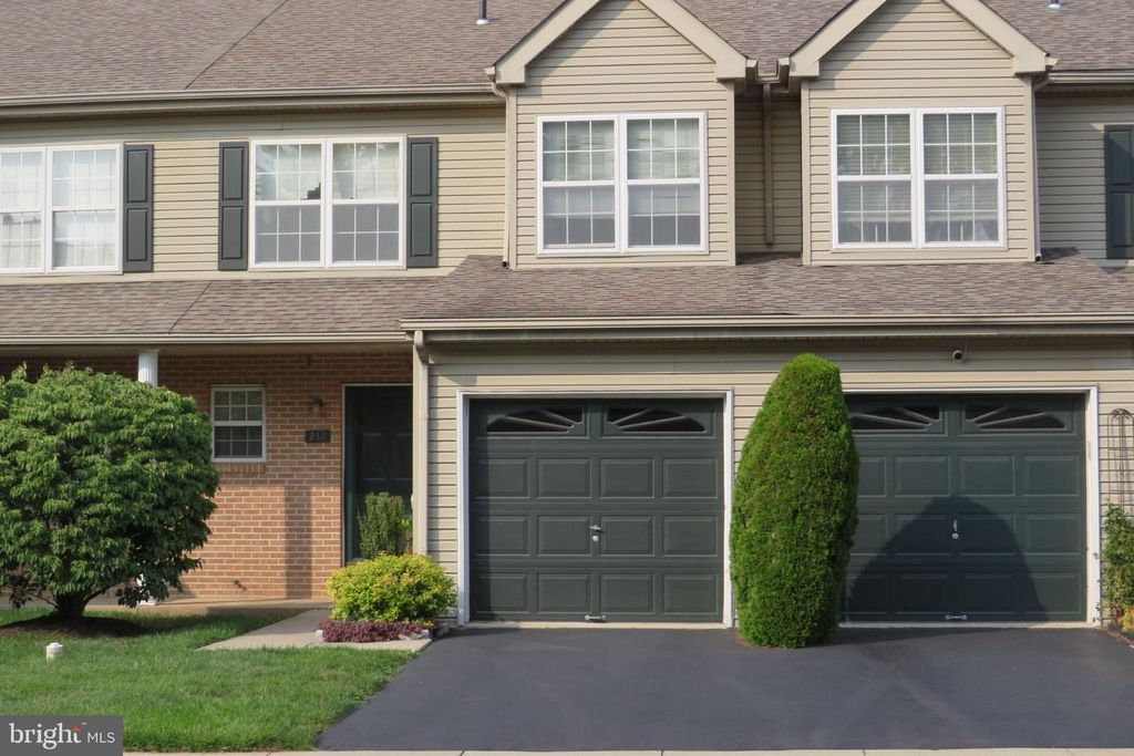 213 YALE COURT TRAPPE PA YALE CT, Trappe, PA 19426 — exterior