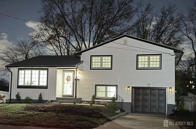 33 Larchmont Road, Edison, NJ 08837