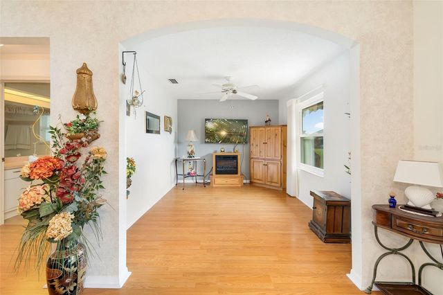 2062 OLD ARBOR COURT, Sarasota, FL 34232