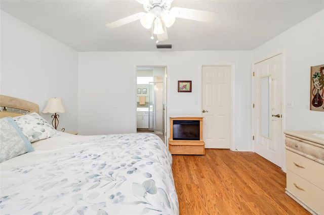2062 OLD ARBOR COURT, Sarasota, FL 34232