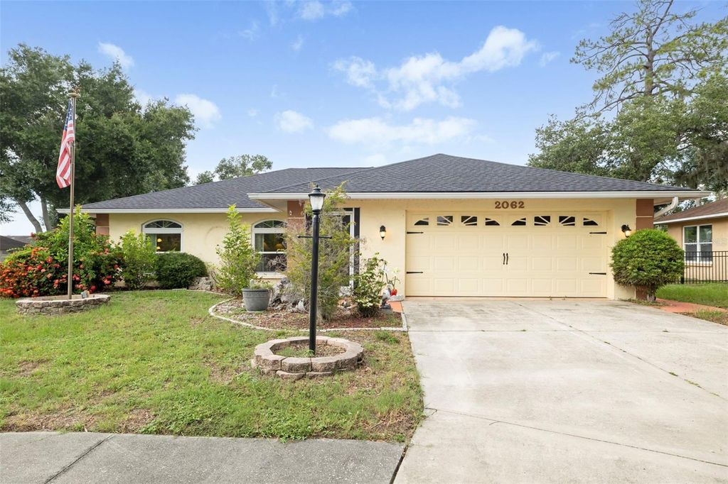 2062 OLD ARBOR COURT, Sarasota, FL 34232