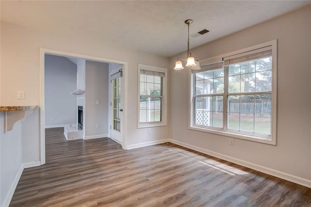 84 OXFORD BROOK Way, Lawrenceville, GA 30046