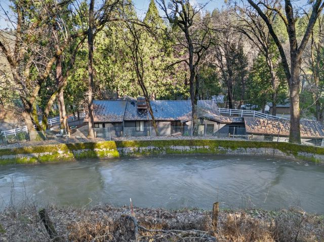 745 Crother Rd, Meadow Vista, CA 95722