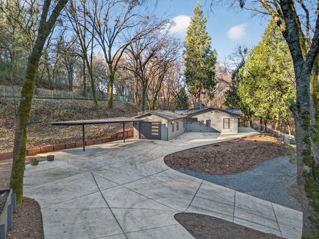 745 Crother Rd, Meadow Vista, CA 95722