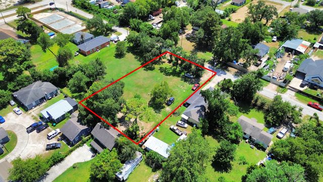 4713 Tronewood Street, Houston, TX 77016