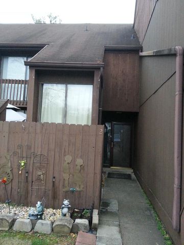2 Hickory Ct, Antioch, TN 37013