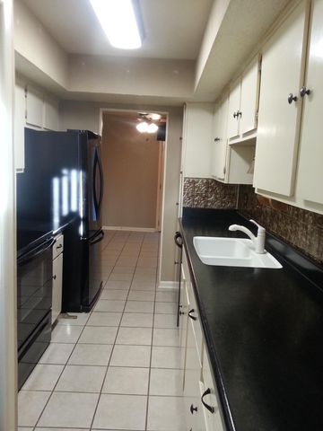 2 Hickory Ct, Antioch, TN 37013