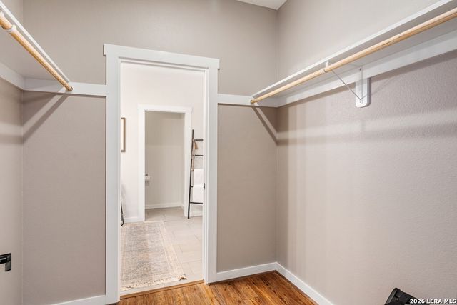 924 Apple, Fredericksburg, TX 78624