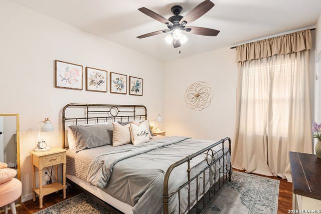 924 Apple, Fredericksburg, TX 78624