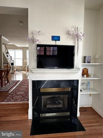 1607 SENECA AVE, Mclean, VA 22102