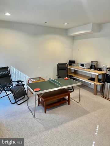 1607 SENECA AVE, Mclean, VA 22102