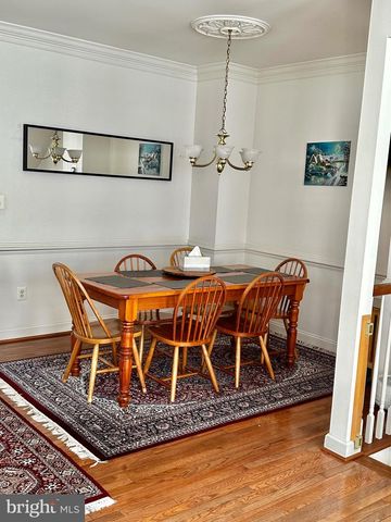 1607 SENECA AVE, Mclean, VA 22102