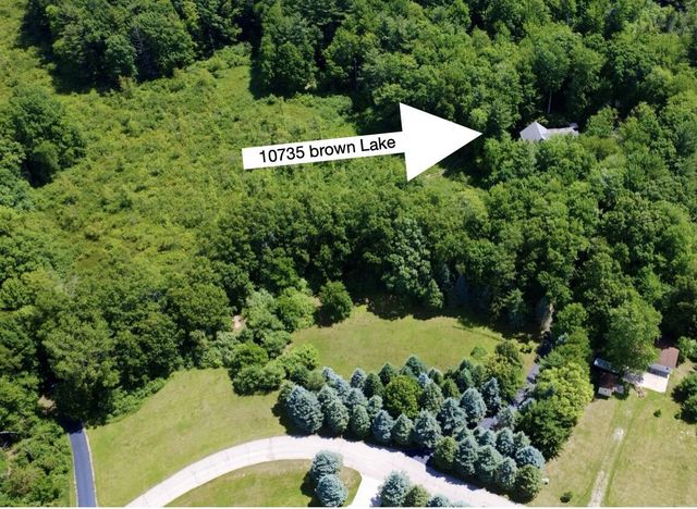 10735 Brown Lake Drive, Rockford, MI 49341