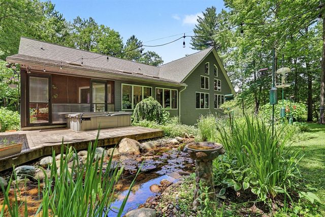 10735 Brown Lake Drive, Rockford, MI 49341