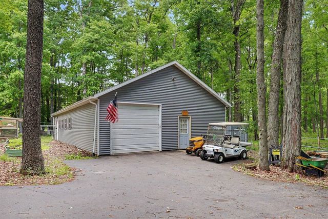 10735 Brown Lake Drive, Rockford, MI 49341
