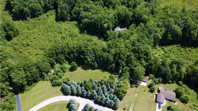 10735 Brown Lake Drive, Rockford, MI 49341