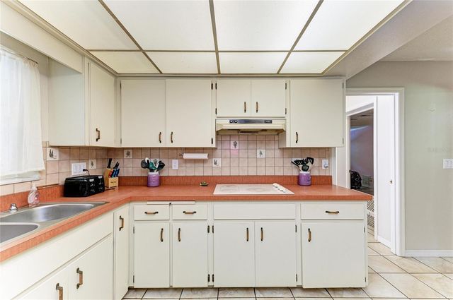 4328 LOST FOREST LANE, Sarasota, FL 34235