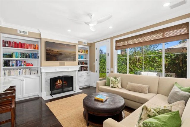 25 Lyon, Newport Coast, CA 92657