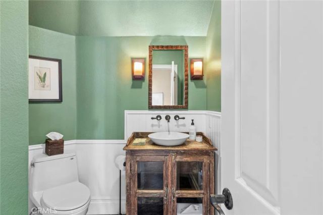25 Lyon, Newport Coast, CA 92657