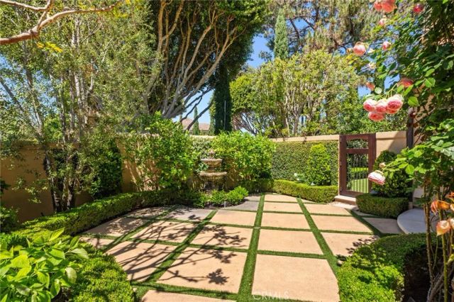 25 Lyon, Newport Coast, CA 92657