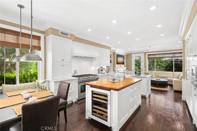25 Lyon, Newport Coast, CA 92657