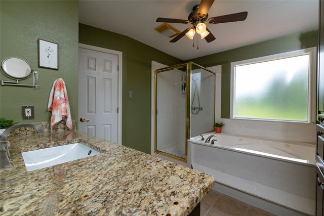 313 Sundown Trail, Tool, TX 75143