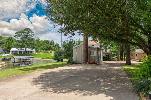 313 Sundown Trail, Tool, TX 75143