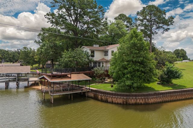 313 Sundown Trail, Tool, TX 75143