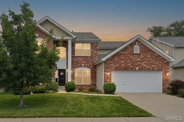 965 Arbor Run Court, Manchester, MO 63021