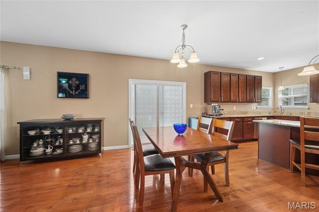 965 Arbor Run Court, Manchester, MO 63021