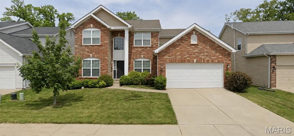 965 Arbor Run Court, Manchester, MO 63021