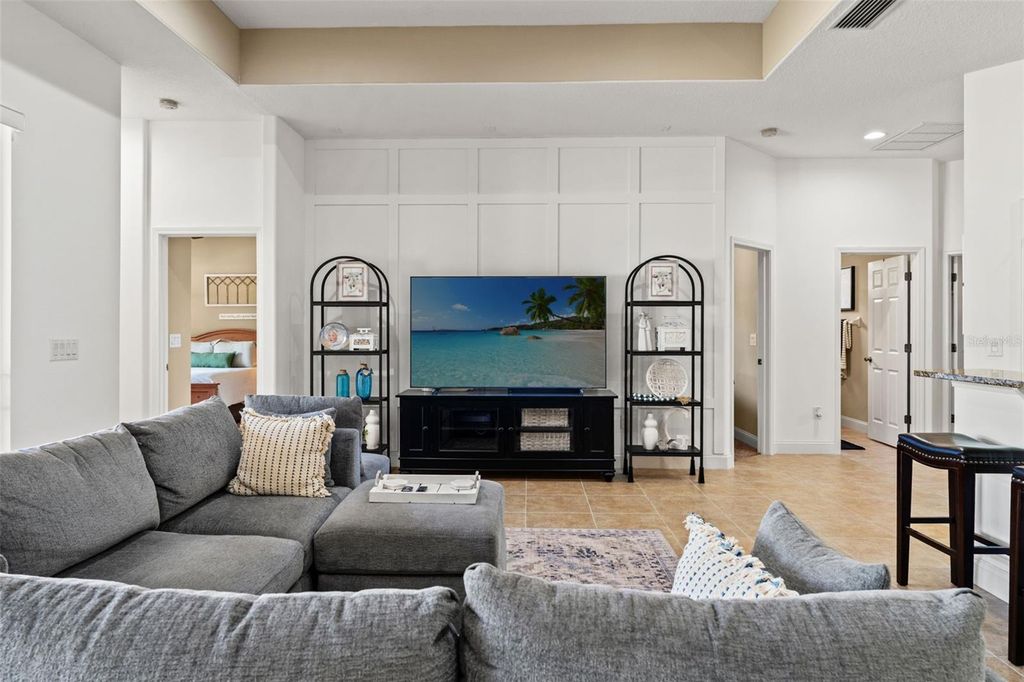 Image 19 of property listing at 3303 STONEGATE FALLS DRIVE, Land O Lakes, FL 34638