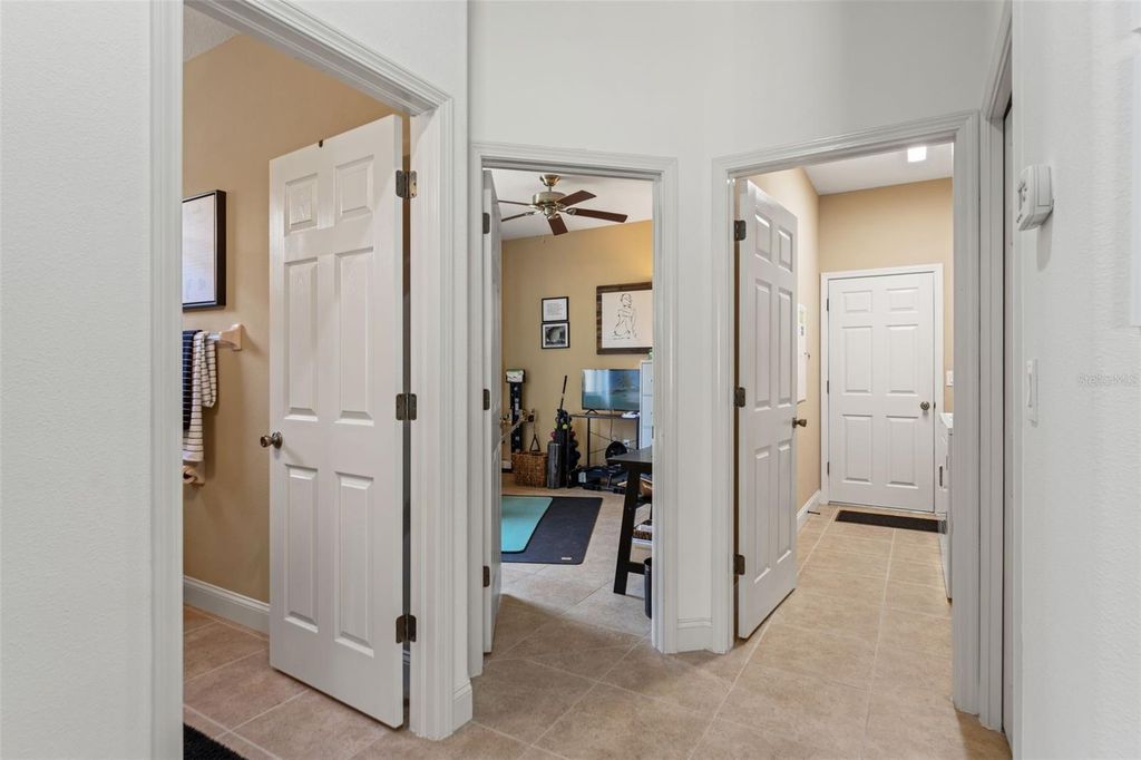 Image 40 of property listing at 3303 STONEGATE FALLS DRIVE, Land O Lakes, FL 34638