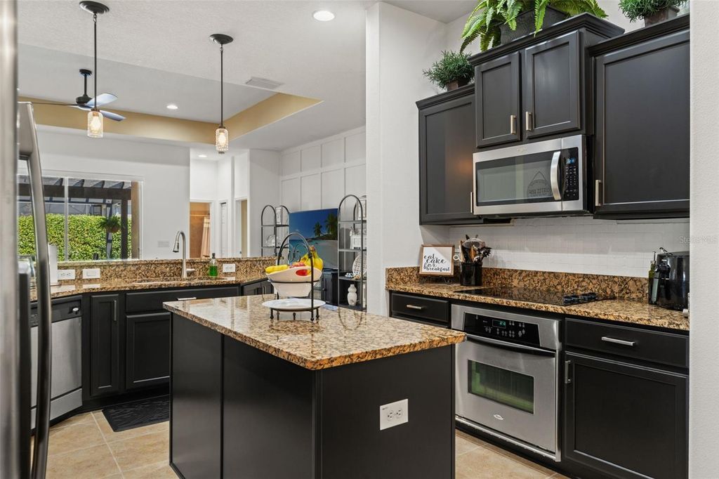 Image 46 of property listing at 3303 STONEGATE FALLS DRIVE, Land O Lakes, FL 34638