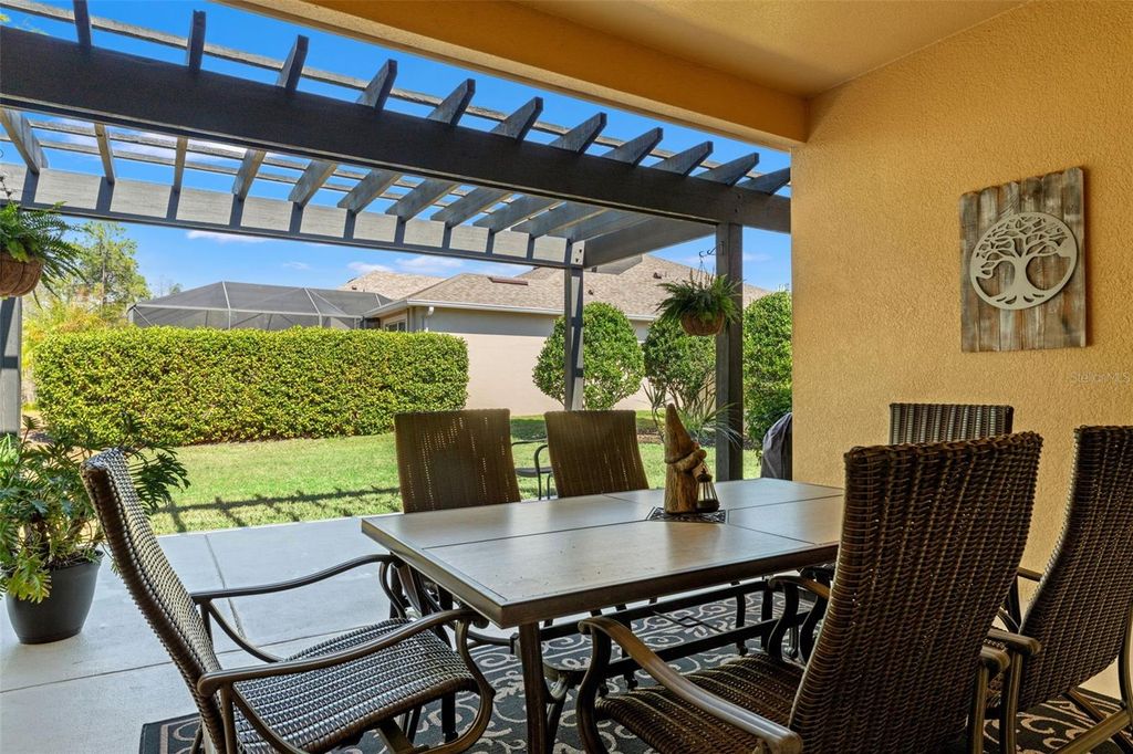 Image 57 of property listing at 3303 STONEGATE FALLS DRIVE, Land O Lakes, FL 34638