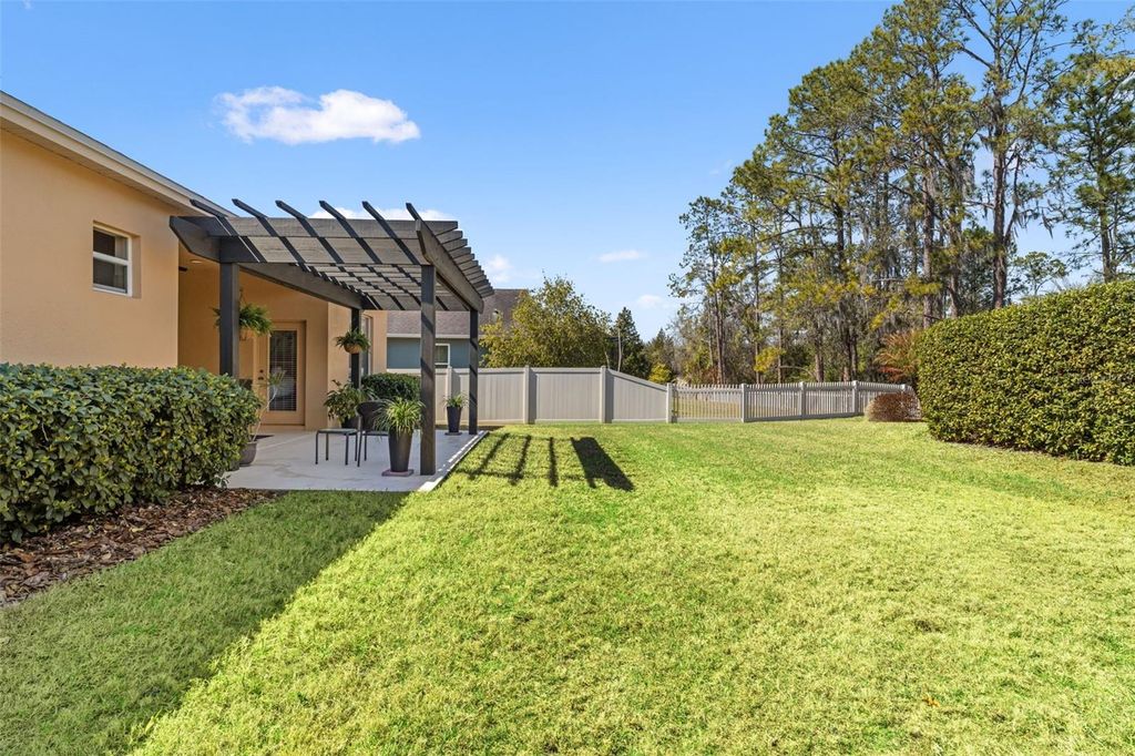 Image 60 of property listing at 3303 STONEGATE FALLS DRIVE, Land O Lakes, FL 34638