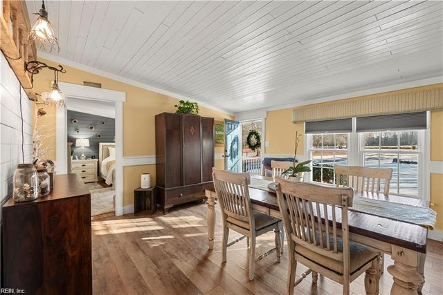 8860 Pineview RD, Suffolk, VA 23437