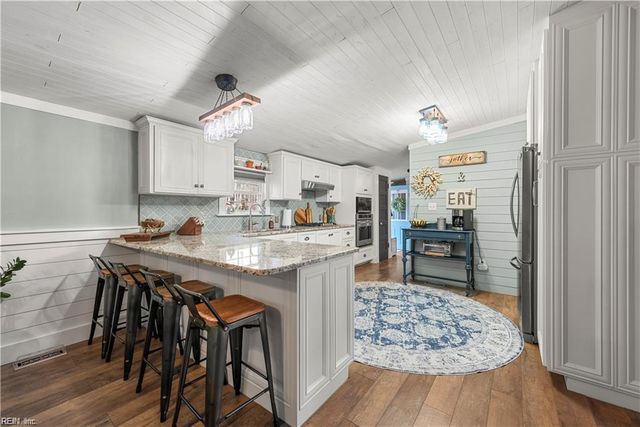 8860 Pineview RD, Suffolk, VA 23437