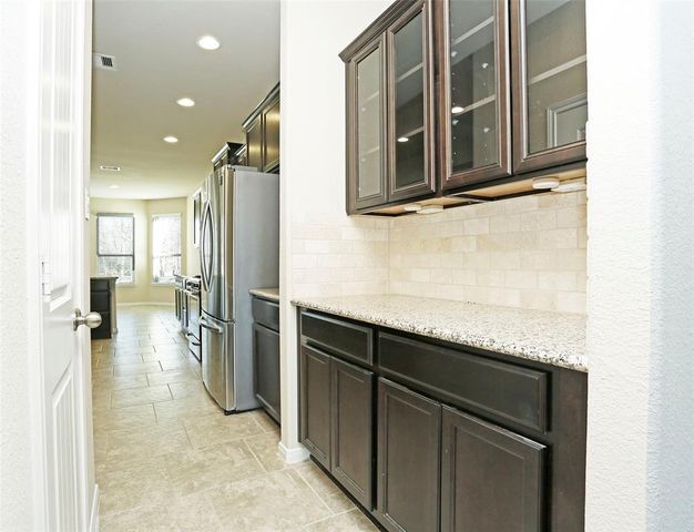 9702 Massanutten Lane, Richmond, TX 77469