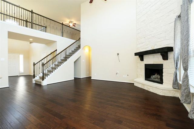 9702 Massanutten Lane, Richmond, TX 77469