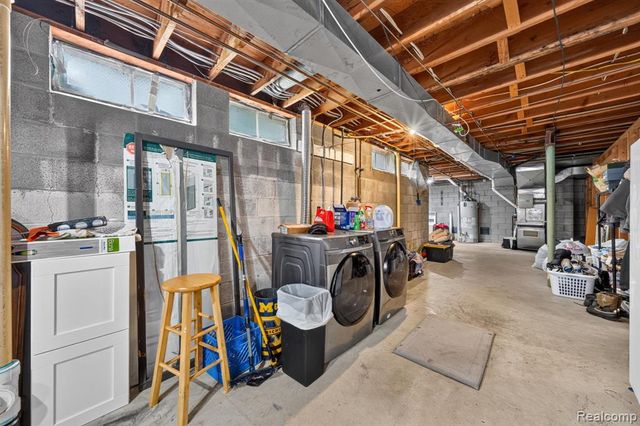 5730 Pine View Drive, Ypsilanti, MI 48197